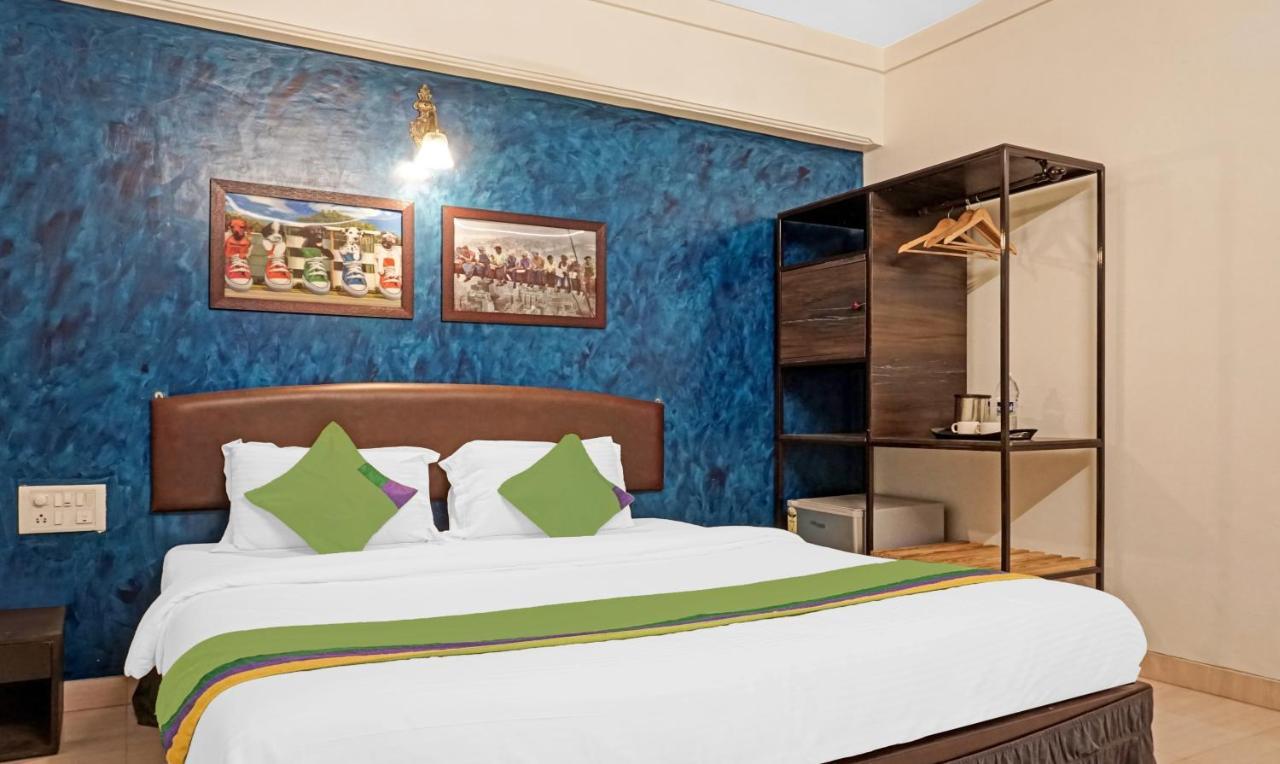 Mazzo Residency Bed & Breakfast Нагаон Екстериор снимка
